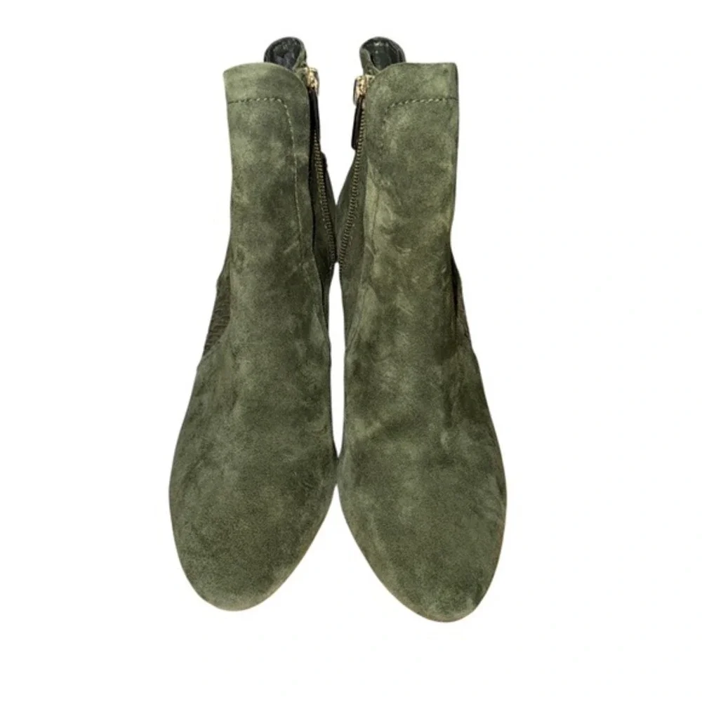 Vince Camuto 6.5M Pre-Owned Green Suede Laser Cut Woven Ankle Booties Cone‎ Heel